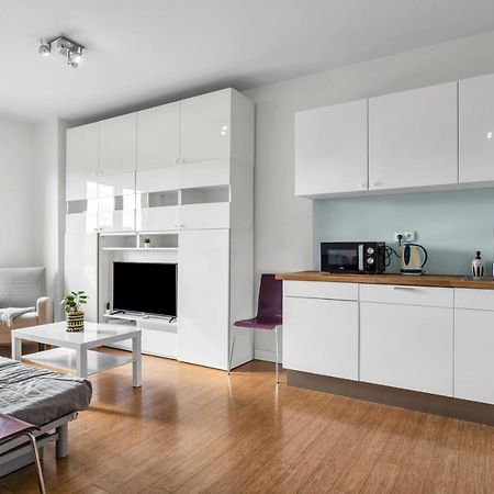 1Br New Apt 20Min Centre Parking Варшава Екстер'єр фото